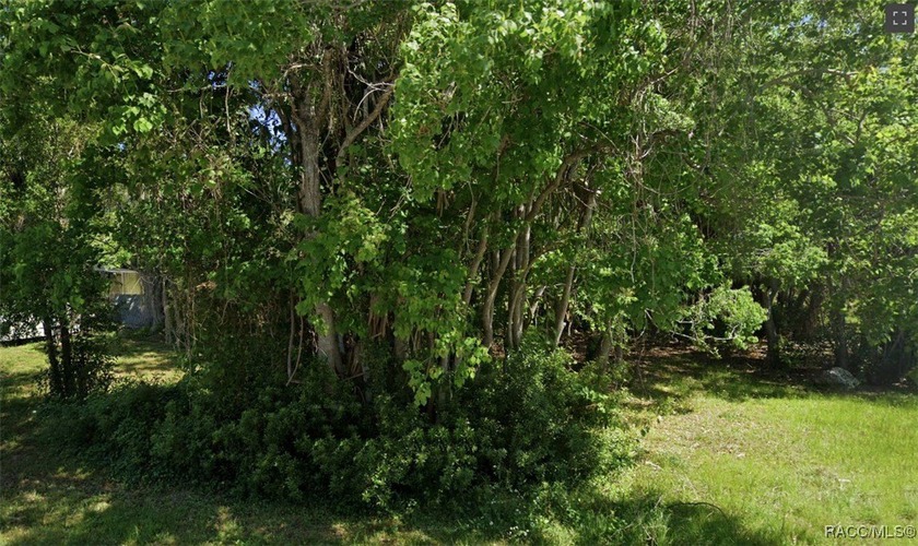 Vacant residential lot located in Hudson, FL with convenient - Beach Lot for sale in Hudson, Florida on Beachhouse.com