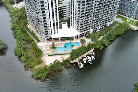 Luxury apartment with 3 bedrooms and 3 bathrooms boasting the - Beach Condo for sale in North Miami Beach, Florida on Beachhouse.com