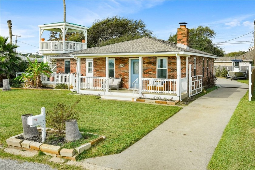 Welcome to your dream coastal retreat! This fully furnished 4 - Beach Home for sale in Rockport, Texas on Beachhouse.com