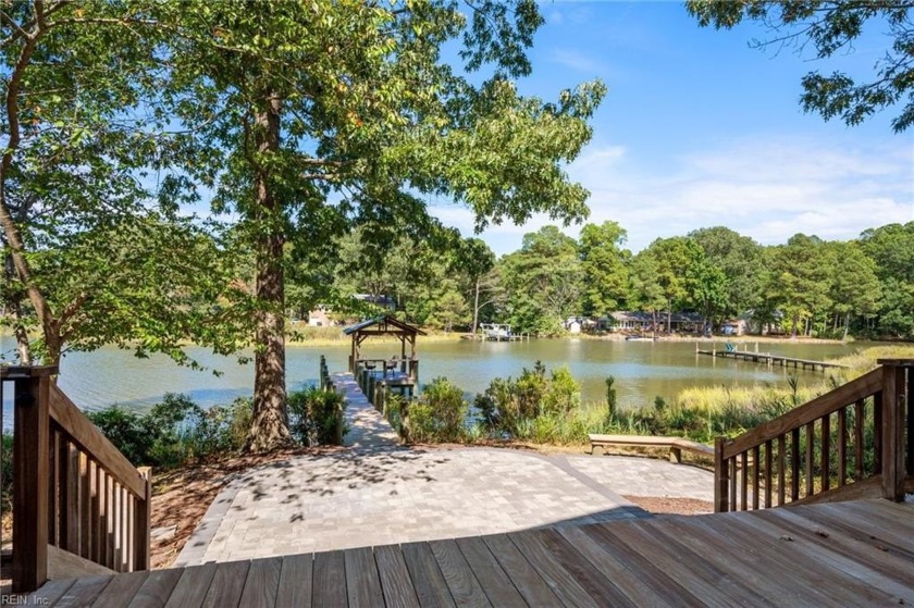 Looking for a stunning waterfront home on the Chisman Creek? - Beach Home for sale in Yorktown, Virginia on Beachhouse.com