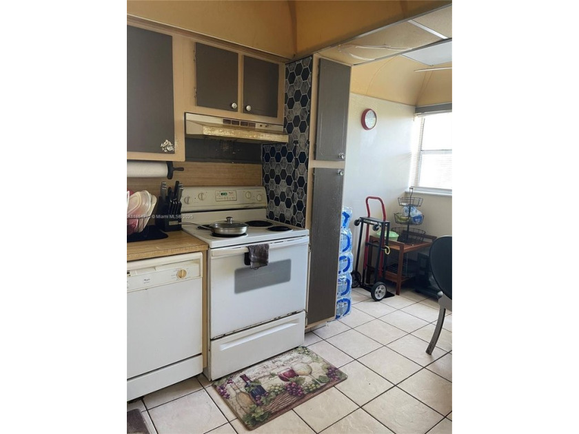 Amazing opportunity to own a piece of Tamarac.This two bedroom - Beach Condo for sale in Tamarac, Florida on Beachhouse.com