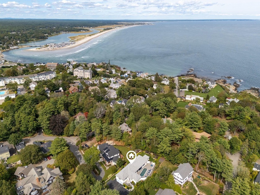 Nestled within a sought-after neighborhood where the ocean - Beach Home for sale in Ogunquit, Maine on Beachhouse.com