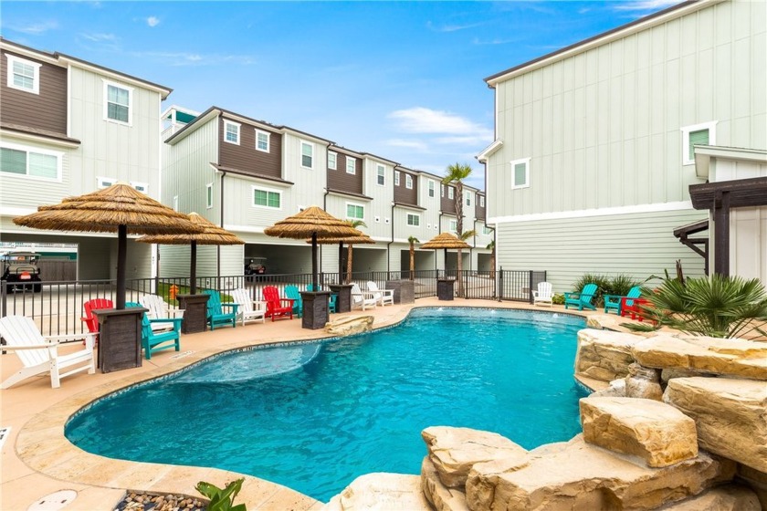 Summer year-round at the Endless Summer Resort! Beautiful - Beach Townhome/Townhouse for sale in Port Aransas, Texas on Beachhouse.com