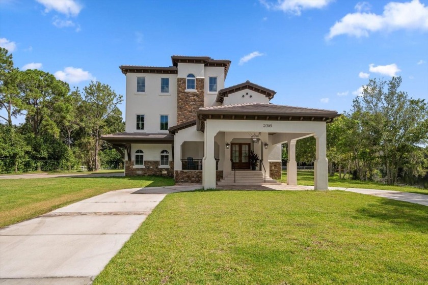 No flooding or damage from the recent storms. Experience this - Beach Home for sale in Clearwater, Florida on Beachhouse.com