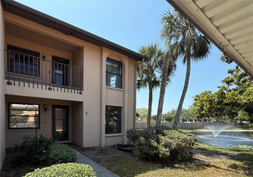 Spacious 2-Bed, 2-Bath Condo - No Age Restrictions - Move-In - Beach Condo for sale in Bradenton, Florida on Beachhouse.com