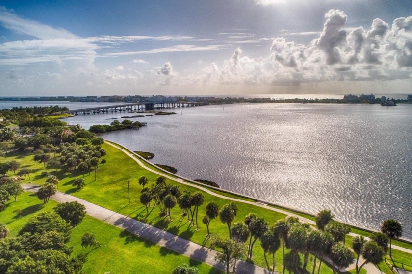 Hidden gem on Bryant Park with panoramic water views of the - Beach Condo for sale in Lake Worth Beach, Florida on Beachhouse.com