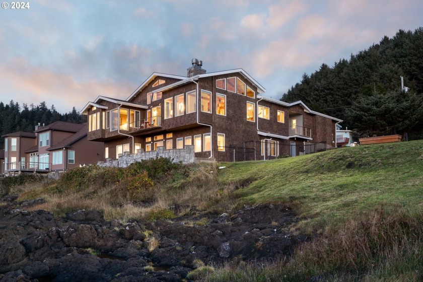 Perched on the basalt cliffs at Cape Foulweather, this - Beach Home for sale in Depoe Bay, Oregon on Beachhouse.com