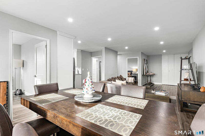 One-of-a-kind/ Fully-renovated/ Move-in-ready 8th floor - Beach Condo for sale in Stamford, Connecticut on Beachhouse.com