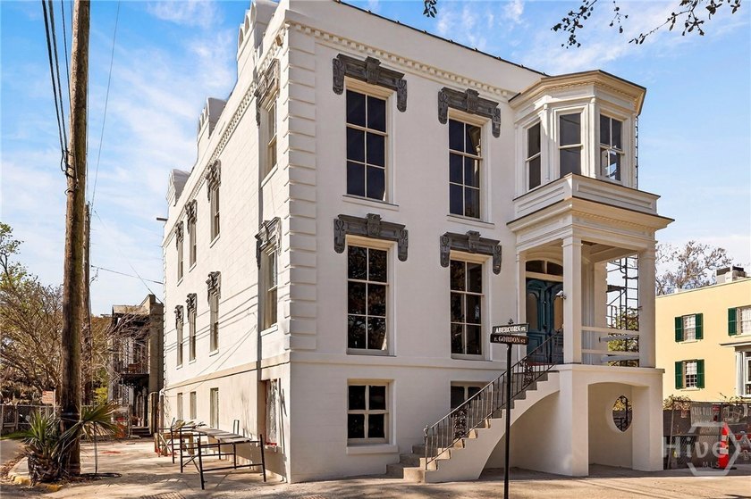 Overlooking Taylor Square, 127 East Gordon Street presents a - Beach Home for sale in Savannah, Georgia on Beachhouse.com