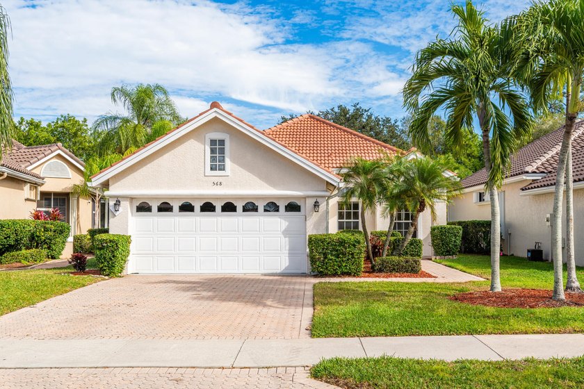 See this move-in ready home tucked away on a quiet cul-de-sac in - Beach Home for sale in Port Saint Lucie, Florida on Beachhouse.com