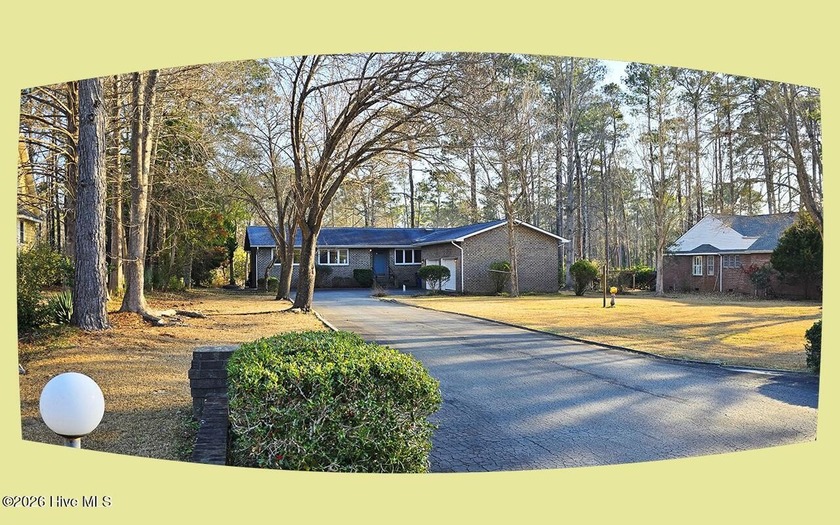 An opportunity to own in desirable Brierwood Estates! No HOA - Beach Home for sale in Shallotte, North Carolina on Beachhouse.com