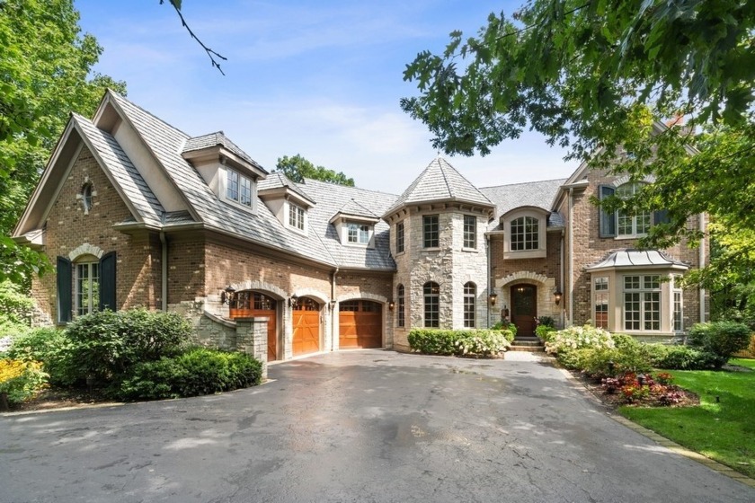 Magnificent Greystone built home on beautifully landscaped - Beach Home for sale in Highland Park, Illinois on Beachhouse.com
