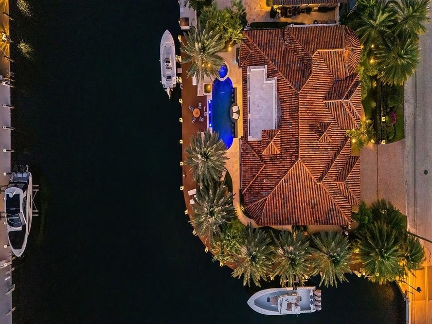 This exceptional waterfront residence offers a rare opportunity - Beach Home for sale in Lighthouse Point, Florida on Beachhouse.com