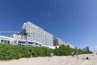 SPECTACULAR 1 bed APT LOCATED ON MILLIONAIRE'S ROW WITH - Beach Condo for sale in Miami Beach, Florida on Beachhouse.com