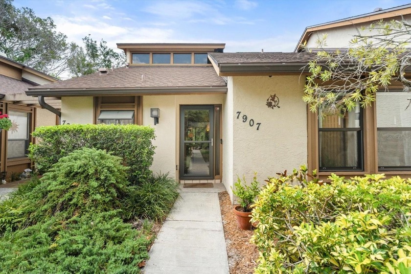 NEW PRICE of 239K-priced significantly below recent comparable - Beach Condo for sale in Bradenton, Florida on Beachhouse.com