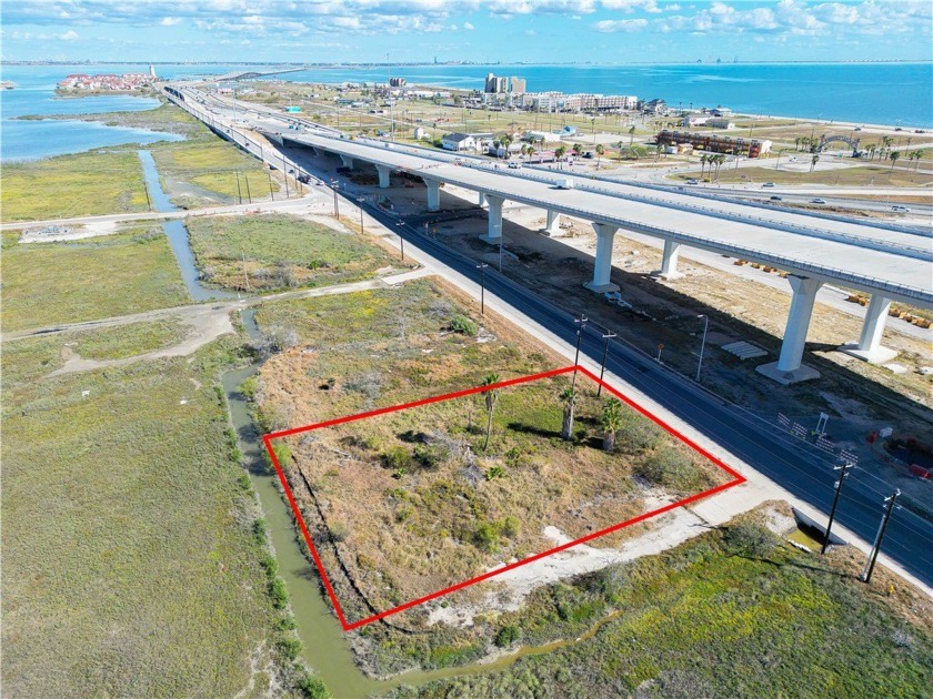 19,500 square feet on Causeway Hwy 181 west.  Two prime lots - Beach Lot for sale in Corpus Christi, Texas on Beachhouse.com