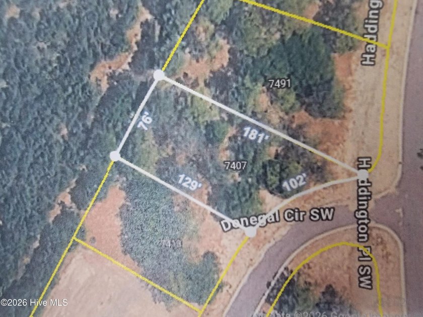 Nicely wooded home site in the Haddington section of Ocean Ridge - Beach Lot for sale in Sunset Beach, North Carolina on Beachhouse.com