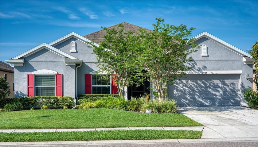 Under contract-accepting backup offers. Get Ready to celebrate - Beach Home for sale in Bradenton, Florida on Beachhouse.com