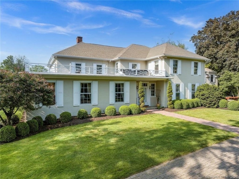 ELEGANT COUNTRY HOUSE ON SASCO HILL - Designed in the classic - Beach Home for sale in Fairfield, Connecticut on Beachhouse.com