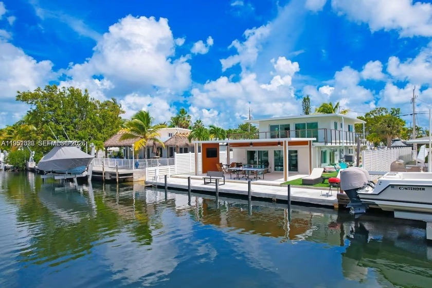 Experience luxury waterfront living in the heart of the Florida - Beach Home for sale in Plantation Key, Florida on Beachhouse.com