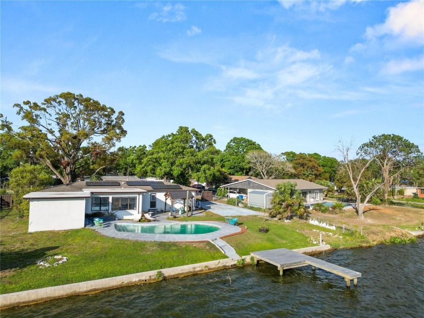 Under contract-accepting backup offers. Welcome to this stunning - Beach Home for sale in Tampa, Florida on Beachhouse.com