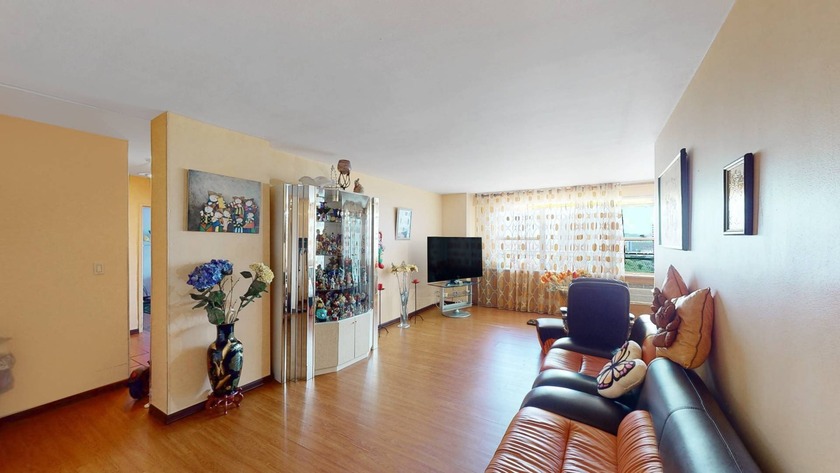 Extremely bright 2-bedroom, 1.5-bath apartment on the 15th floor - Beach Condo for sale in Brooklyn, New York on Beachhouse.com