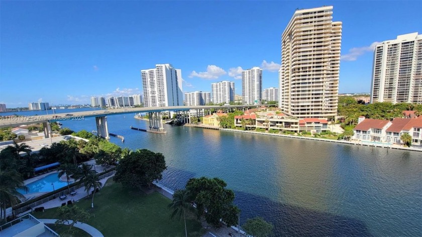 STUNNING FULLY REMODELED 1 BED PLUS DEN/ROOM CONVERTED, 2 FULL - Beach Condo for sale in Sunny Isles Beach, Florida on Beachhouse.com