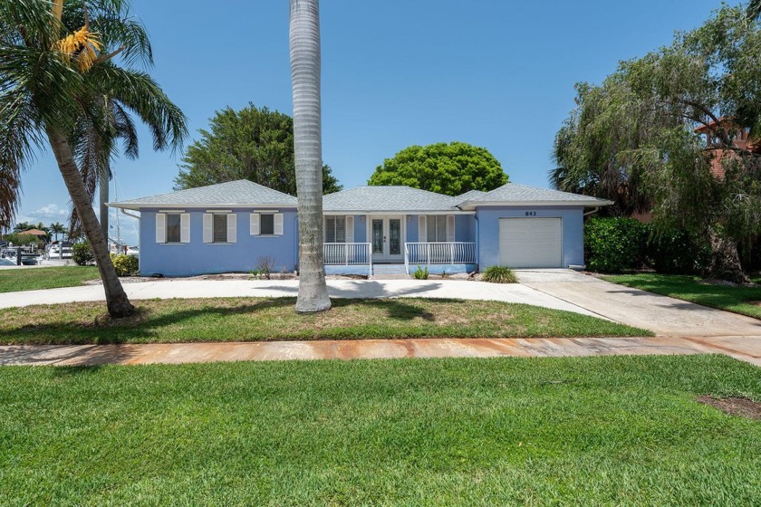 Attention boaters! Great opportunity for a quick, direct access - Beach Home for sale in Marco Island, Florida on Beachhouse.com