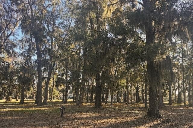 Colleton River is known for its stunning golf course views and - Beach Lot for sale in Bluffton, South Carolina on Beachhouse.com