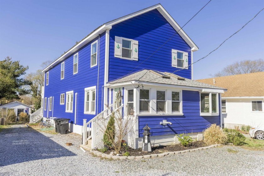Now is the time to move into West Cape May.  Welcome to your - Beach Home for sale in West Cape May, New Jersey on Beachhouse.com