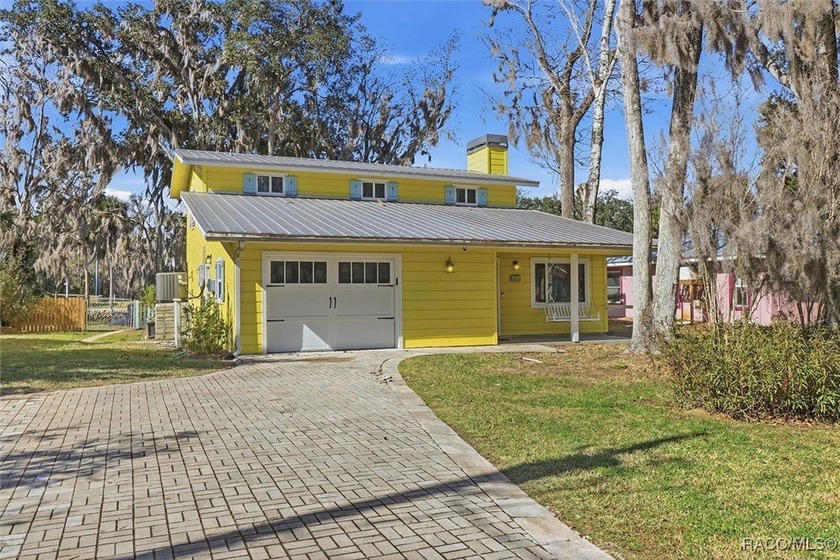 A rare waterfront canal residence with personal dock in one of - Beach Home for sale in Crystal River, Florida on Beachhouse.com