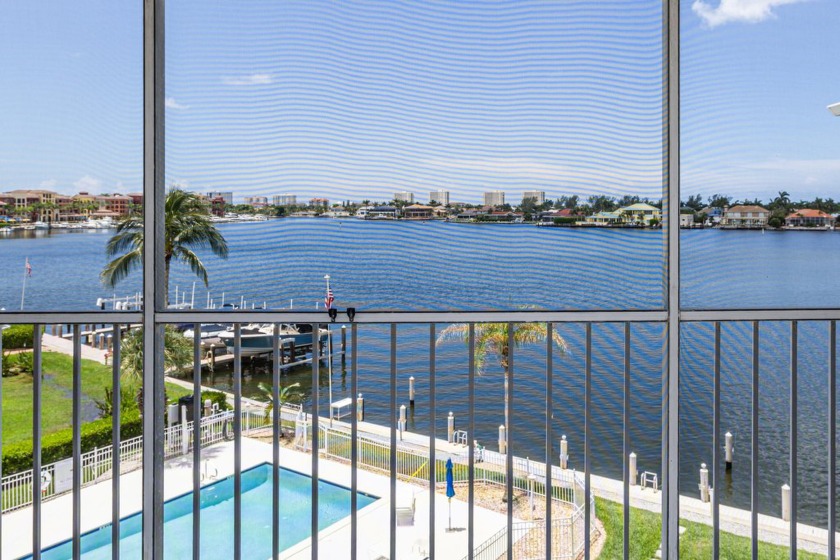 Front Penthouse Unit overlooking Smokehouse Bay.  Walking - Beach Condo for sale in Marco Island, Florida on Beachhouse.com