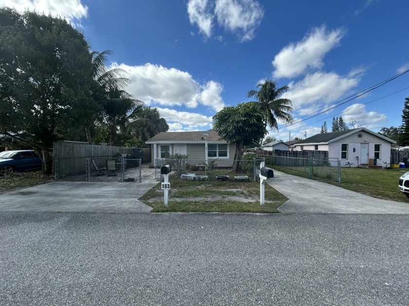 Two structures on Property, Both buildings are 2 bedroom/1bath - Beach Townhome/Townhouse for sale in West Palm Beach, Florida on Beachhouse.com