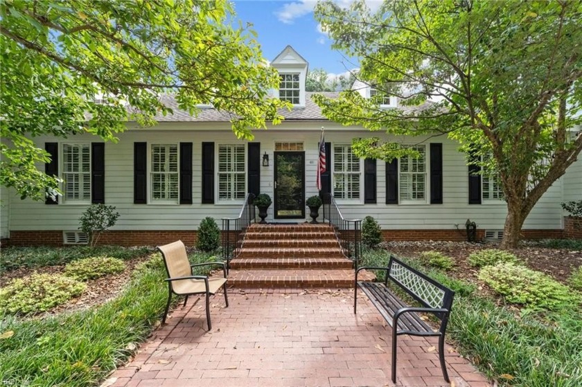 Experience premier golf course living in the desirable Fords - Beach Townhome/Townhouse for sale in Williamsburg, Virginia on Beachhouse.com