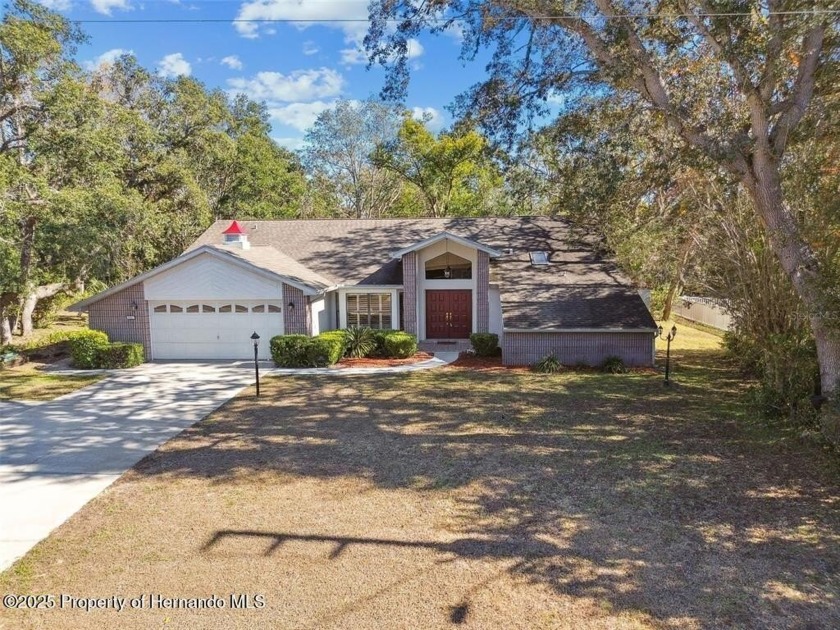 Located in the desirable Sugar Mill Woods community, this - Beach Home for sale in Homosassa, Florida on Beachhouse.com