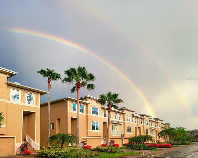 SELLING UNDER APPRAISED VALUE! **BLACK FRIDAY SPECIAL!** - Beach Townhome/Townhouse for sale in Seminole, Florida on Beachhouse.com