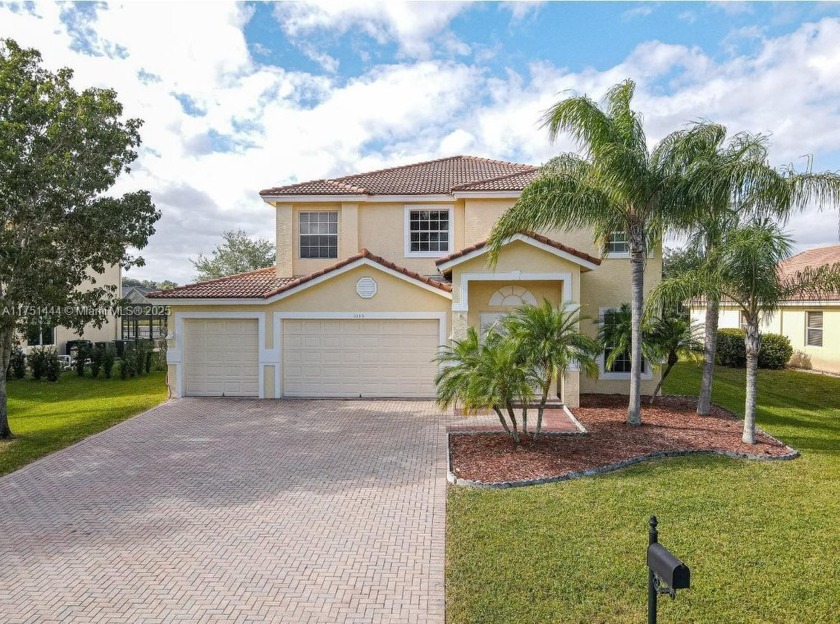Welcome to your new home in the heart of Diamond Lakes, a serene - Beach Home for sale in Vero Beach, Florida on Beachhouse.com