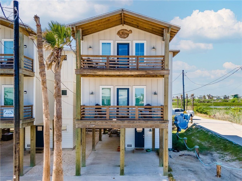 This stunning turnkey beach house is your ideal sunset retreat! - Beach Home for sale in Port Aransas, Texas on Beachhouse.com