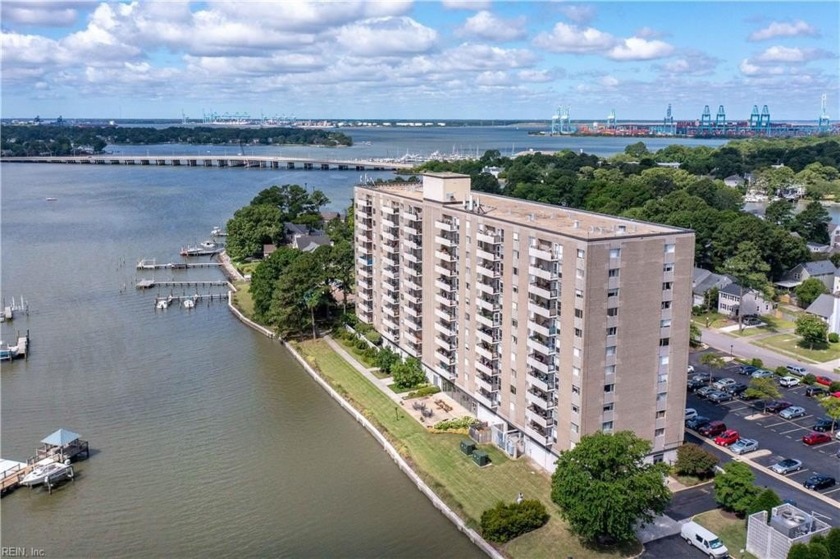 Take a look at this beautiful WATERFRONT 2-bedroom, 2-bathroom - Beach Home for sale in Norfolk, Virginia on Beachhouse.com