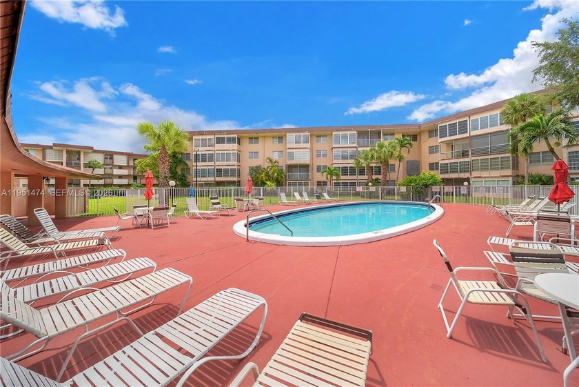 Don't miss out on this spacious 1 Bedroom 2 Bathrooms unit in a - Beach Condo for sale in Lauderdale Lakes, Florida on Beachhouse.com