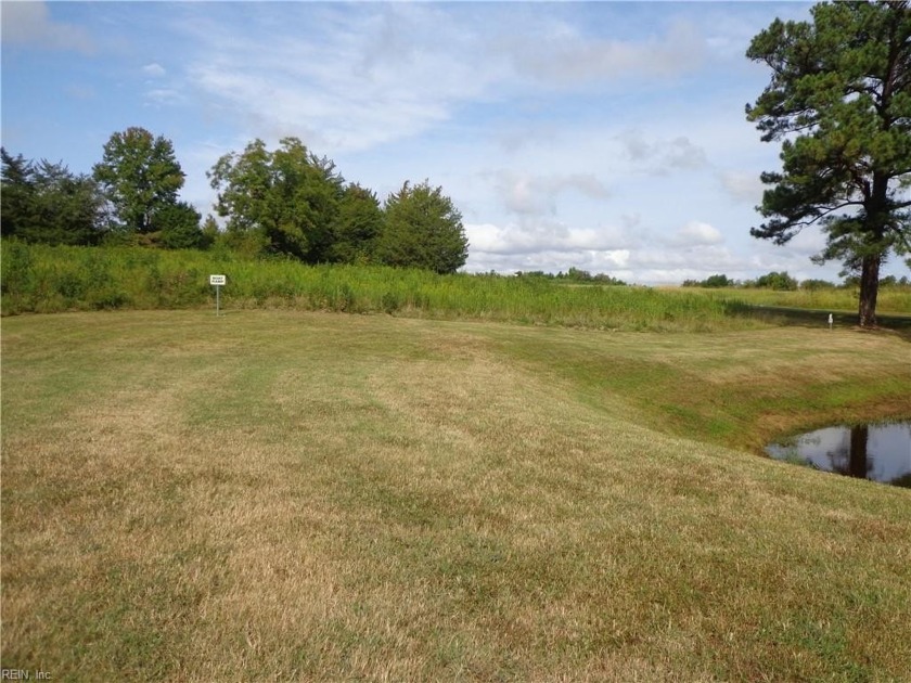 This beautiful lot contains 3.13 acres on the lake - build your - Beach Acreage for sale in Smithfield, Virginia on Beachhouse.com