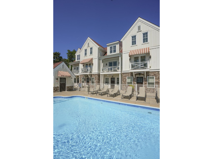Your chance to own FIVE (5) WEEKS per YEAR of vacation ownership - Beach Condo for sale in Holland, Michigan on Beachhouse.com