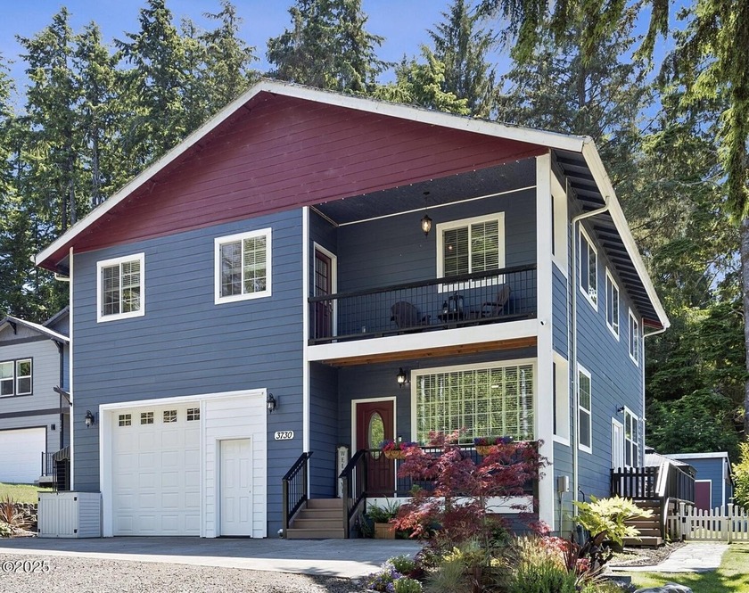 Enjoy this property with all the benefits of lake front living - Beach Home for sale in Otis, Oregon on Beachhouse.com