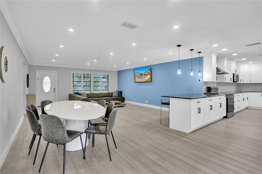 Fully remodeled, waterfront pool home located on a quiet - Beach Home for sale in Cooper City, Florida on Beachhouse.com