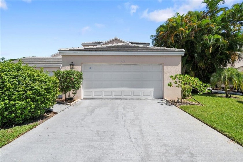 1007 Island Manor Drive - Beach Townhome/Townhouse for sale in Greenacres, Florida on Beachhouse.com