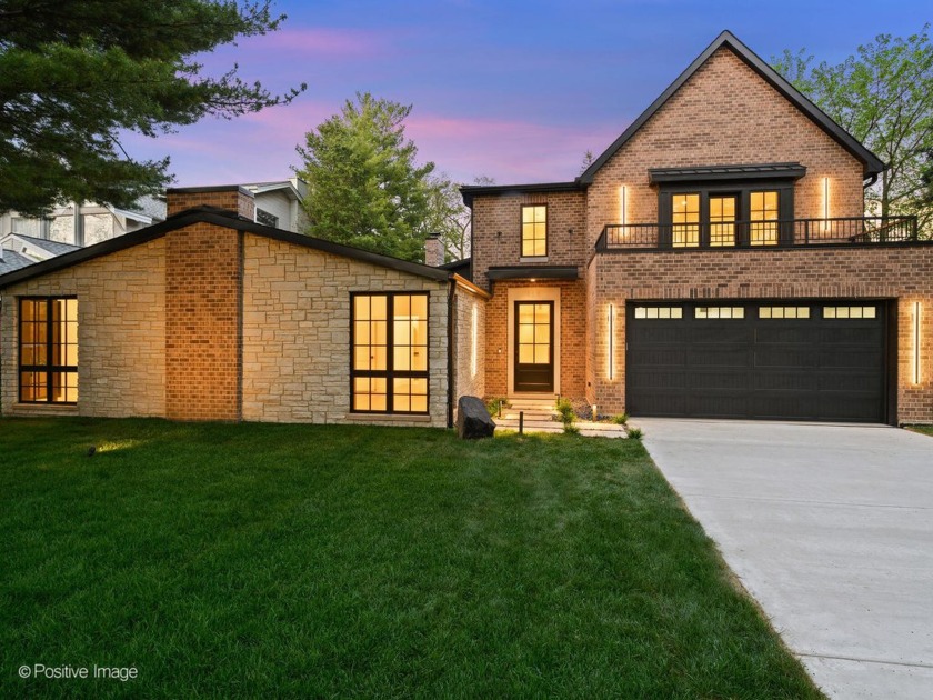 CONSTRUCTION COMPLETED! READY FOR SHOWINGS! Make this luxury - Beach Home for sale in Wilmette, Illinois on Beachhouse.com