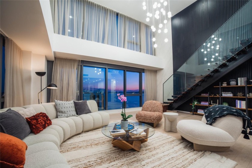 Welcome to Bayview Courtyard, where luxury meets tranquility in - Beach Condo for sale in Brooklyn, New York on Beachhouse.com