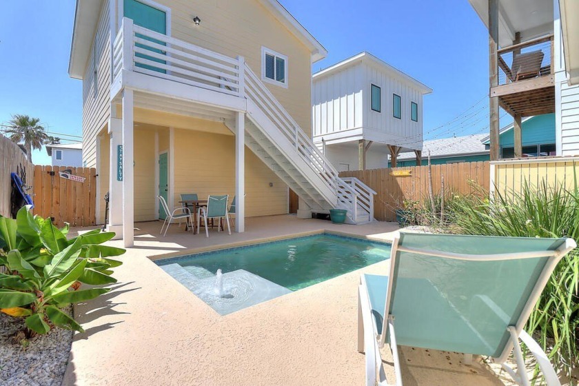 Great Price! No HOA! Short term rentals allowed! 'Pineapple - Beach Home for sale in Port Aransas, Texas on Beachhouse.com