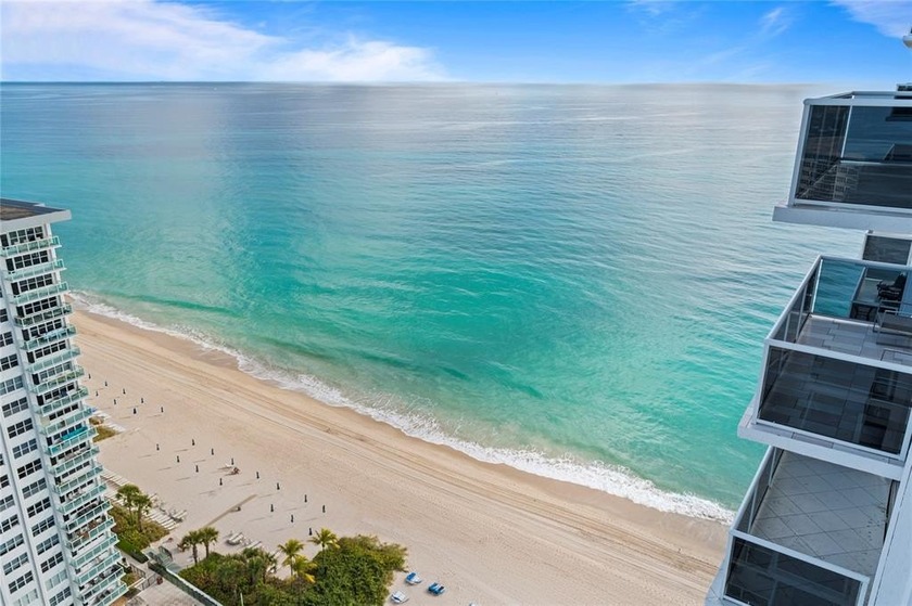 Completely renovated 2BR/2BA beachfront residence at Playa Del - Beach Condo for sale in Fort Lauderdale, Florida on Beachhouse.com
