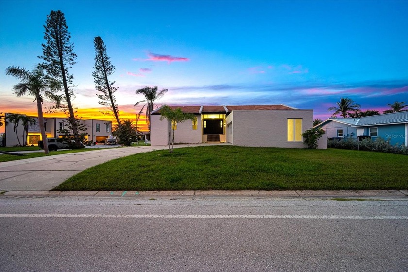 Discover coastal living in this beautifully renovated 3-bedroom - Beach Home for sale in ST Pete Beach, Florida on Beachhouse.com